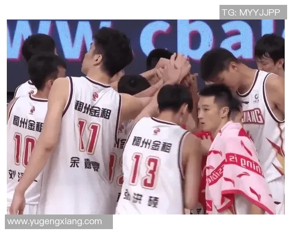 杭州羽毛球队在全国锦标赛积分榜上以79分稳居第一名，展现强劲实力